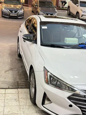 Elantra 2020