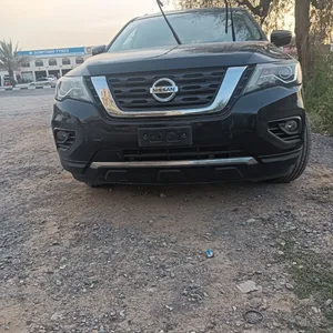 Nissan Pathfinder sale