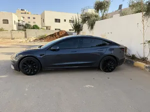 تسلا 2022 long range