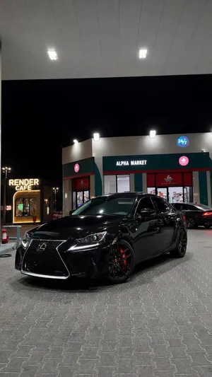 Used Lexus IS in Sharjah