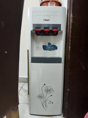 Used water dispenser with fridge hot and normal water works but not cold water 5 bd last price .....