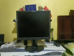 18.5 Lenovo monitors for sale in Alexandria