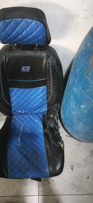 كراسي ستركس وبونجو اماميه للبيع