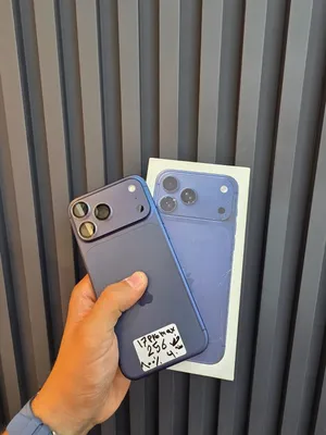 iphone 17 pro max 256 مدخل شريحه مستعمل بحالة الوكاله لون كحلي