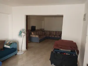 مطلوب شريك سكن شب محترم في الدوريات