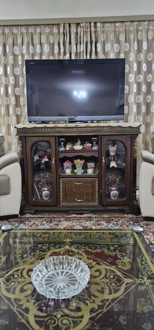 ميز تلفزيون خشب صاج