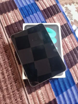 Apple iPad 6  in Basra