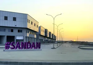 محل تجاري/صناعي للإيجار في مدينة سندان   / Commercial/Industrial Shop for Rent in Sana