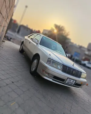 Used Toyota Crown in Basra
