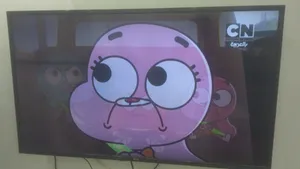 شاشه LG  43 بوصه سمارت  ممتازه فيها كل الابليكشن يوتيوب وفلاشه وشاهد اندرويد كامل