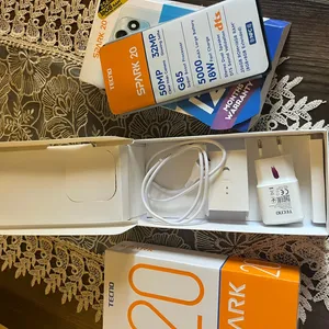 Tecno Spark 20 / 256G / مع الشاحن و الكرتونة