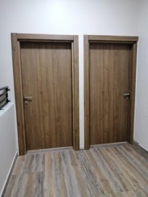 Turkish Full.. fiver doors we r manufacturing here any design by different colour