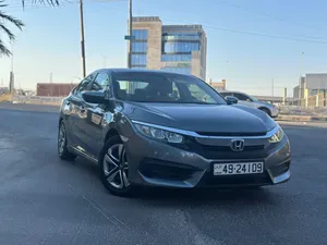 هوندا سيفيك (Honda Civic) موديل 2018 - بحالة ممتازه