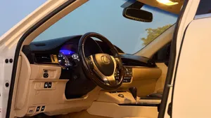 Used Lexus ES in Al Batinah