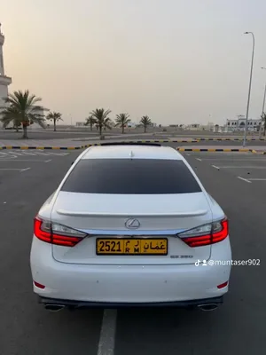 للبيع سياره عاااجل جدااا لكزسes2017 أبيض لؤلؤي ومن داخل زعفراني نظيفة تواير جديد وبطارية جديد