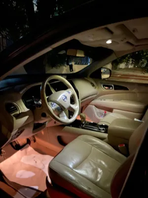 Used Nissan Pathfinder in Fujairah