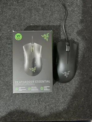 ماوس ريزر deathadder الاصليه استعمال ثلاث اشهور بحاله الوكاله
