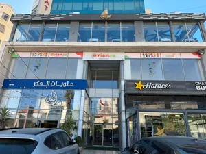 محل بيع فساتين عرائس