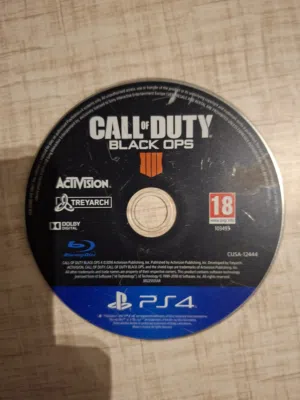 للبيع سيدي بلاستيشن 4 مال لعبة call of duty