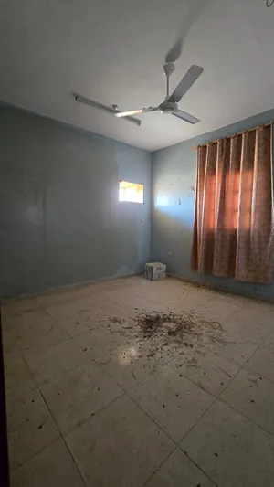 فيلا للبيع في البريمي - النفحات .. قابل للتفاوض .. قابل للبدل في خضراء السيح أو صعراء