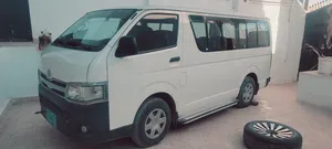 للبيع باص بلكة خليجي موديل 2012