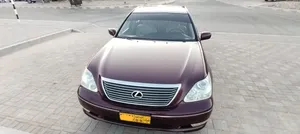 لكزس بحالة ممتازة. 430 عنابي