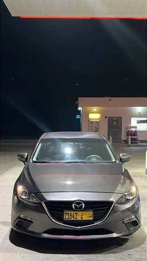 Used Mazda 3 in Al Dakhiliya
