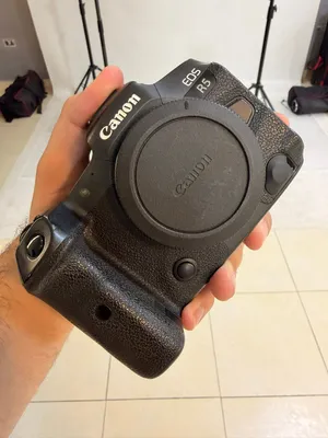 Canon R5 For sale