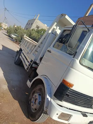 قلاب البي LB