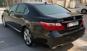 Urgent selling Lexus Ls460 2011 RWD japan