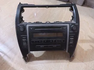 Original Toyota Camry Car Stereo (Agency), removed from a car model 2012-2015