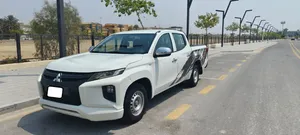 Used Mitsubishi L200 in Jeddah