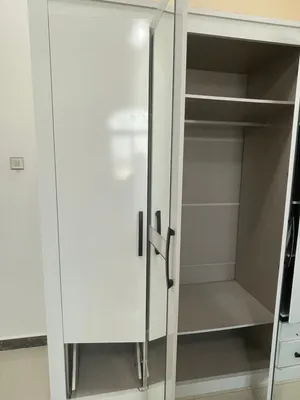 اثاث للبيع بحالة ممتازة