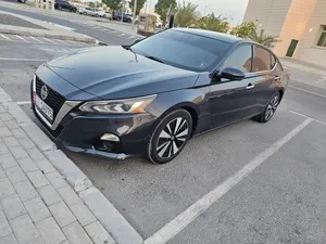 Used Nissan Altima in Abu Dhabi