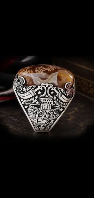 خواتم فضه عيار 925 عقيق يمني اصلي بي اسعار مغريه جداً وبجميع الاشكال الجميله واسعار جميله