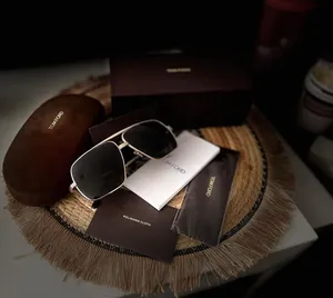 للبيع نظارة توم فورد فرانكي (Tom Ford Frankie) أصلية 100% - جديدة بالكرتون