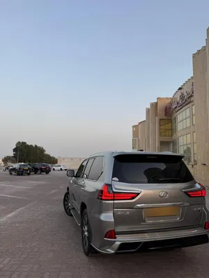 لكسز LX570S للبيع للمستخدم الجاد