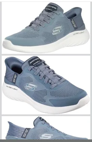 Skechers Hands Free Slip-Ins – Brand New