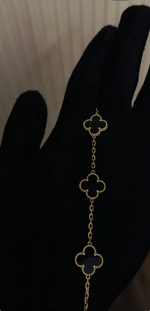 VCA 5 mitif bracelet
