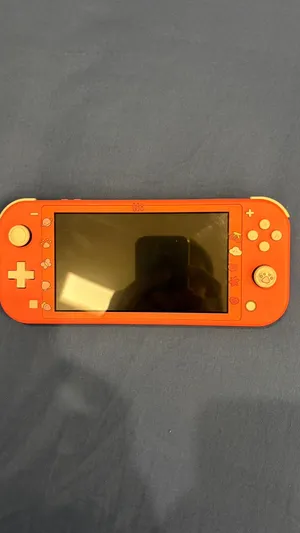 Nintendo lite مستخدم 10 ساعات فقط