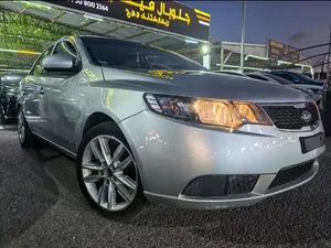 Kia Cerato Base, petrol, 2012