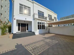 Family Villa In Azaiba, 4 Bedrooms+Maid's Room