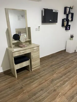 استديو نص مفروش للايجار في عشارج - العين خلف برجيل مباشره شامل 1700 studio for rent behind parjeel