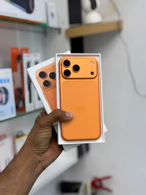 iPhone 17 Pro Max 512 GB Absolutely Best and Good working device available - Warranty till 2/27