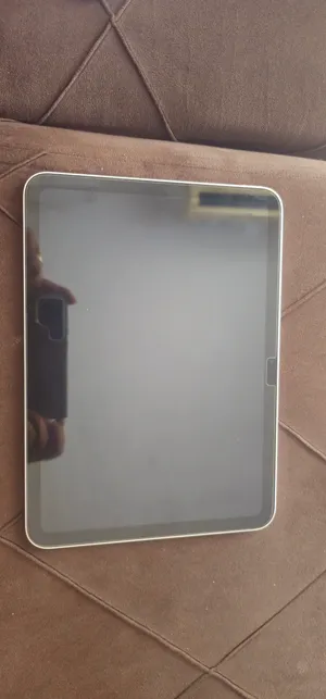 Apple iPad 128 GB in Tripoli