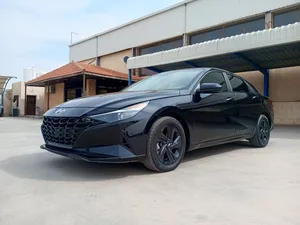 Used Hyundai Elantra in Zarqa