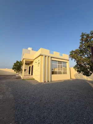 200 m2 3 Bedrooms Villa for Sale in Al Batinah Barka