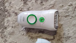 جهاز إزالة الشعر من ماركة بروان سيلك ابيل 5 مع جميع الرؤوس ومخفف للألم واضاءة زنون بسعر مغري جدا 25