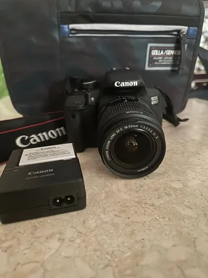 Canon EOS 650D + عدسة 18-55mm   احترافيه نظيفة وجاهزة للتصوير