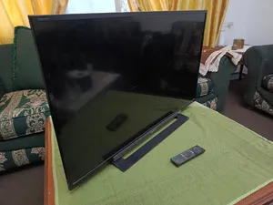 Sony Bravia tv 42 inch with alarm clock FM radio